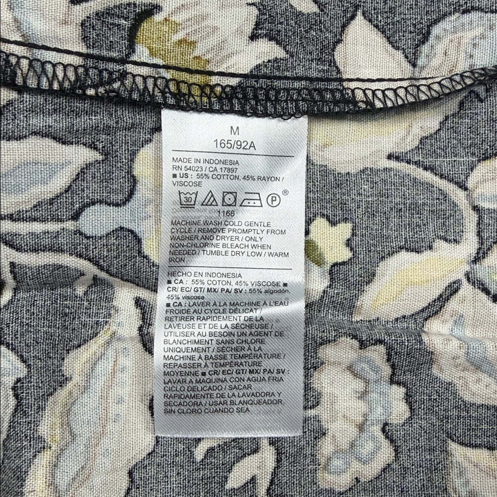 Old Navy Women’s Floral Dress in Black and Yellow. NWT. Size Medium - Picture 4 of 5